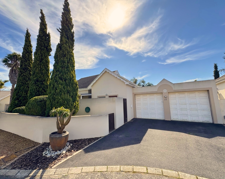 To Let 3 Bedroom Property for Rent in Sonstraal Heights Western Cape